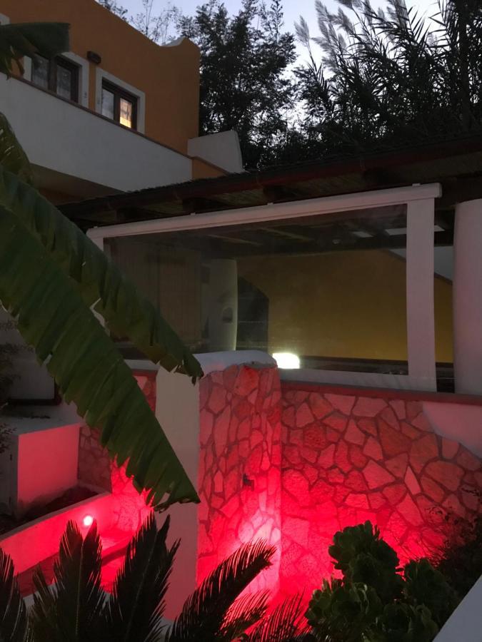 B&B La Goletta Di Salina Санта-Маріна-Саліна Екстер'єр фото